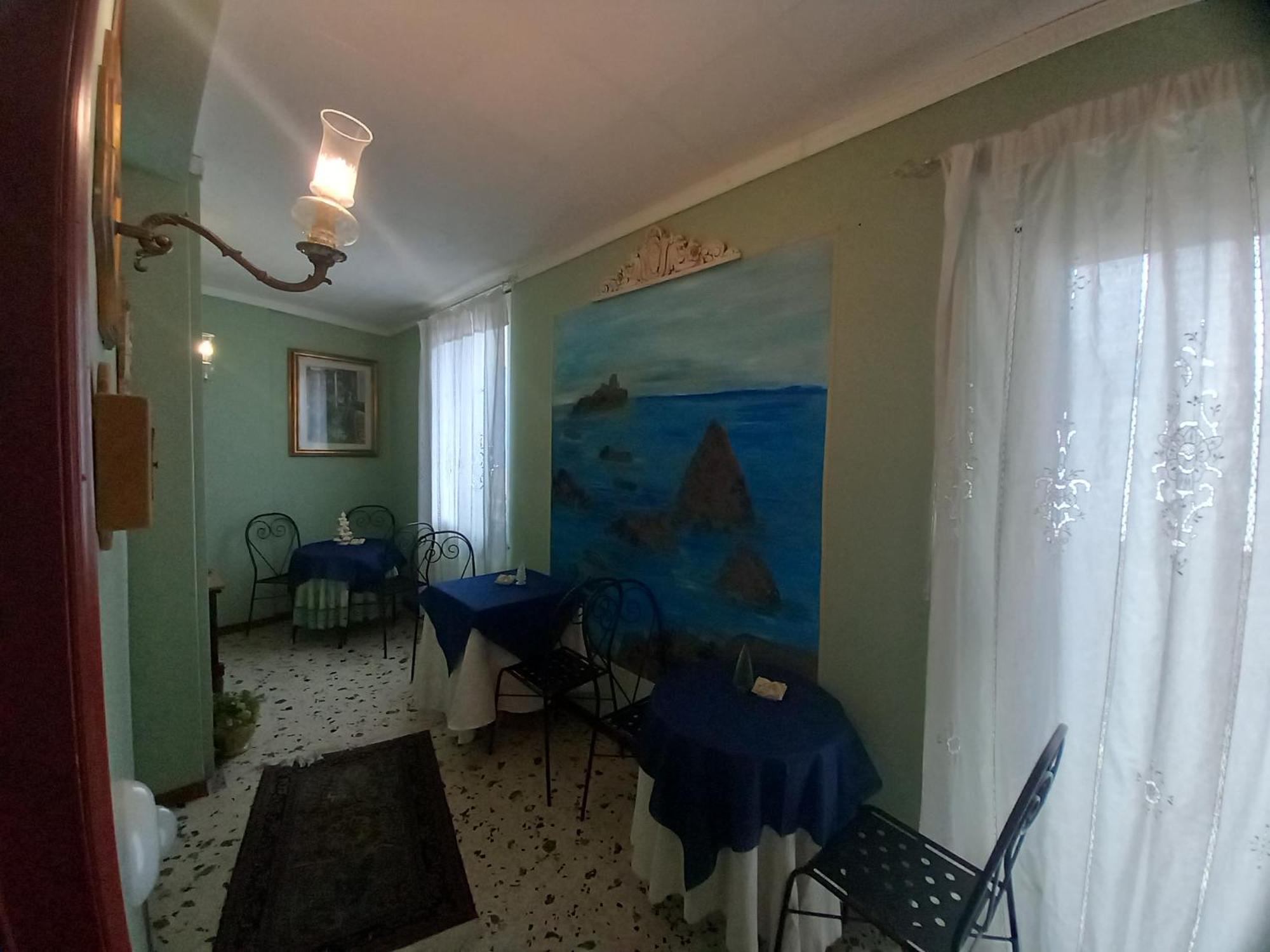Sicilia In Miniatura "L'Atelier Dell'Etna" Bed and Breakfast Zafferana Etnea Exteriör bild